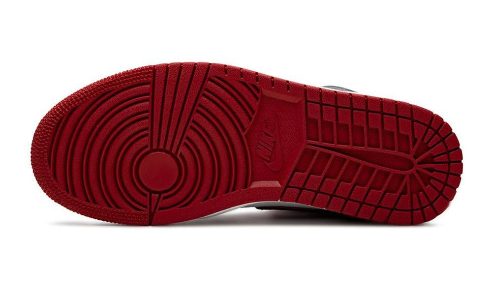 Air Jordan 1 High OG "Bloodline"