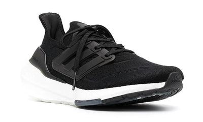 Adidas Ultra Boost 21