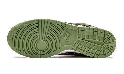 Nike Dunk Low SE "Crazy Camo"