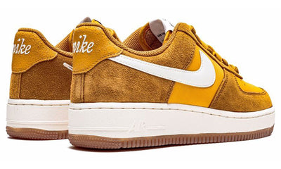 Air Force 1 '07 SE 'First Use - University Gold Gum'