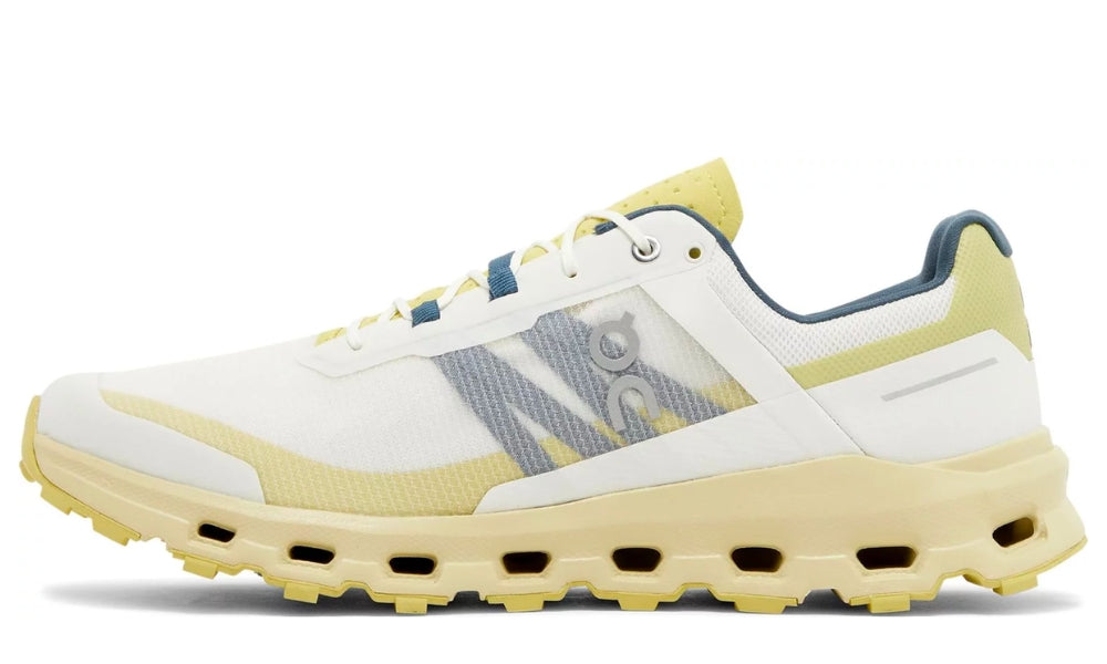 On Cloudvista 'Ivory Endive'