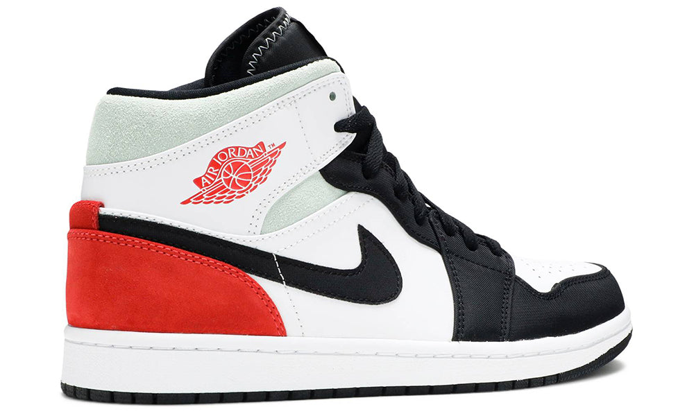 Nike Air Jordan 1 Mid SE "Union Black Toe"