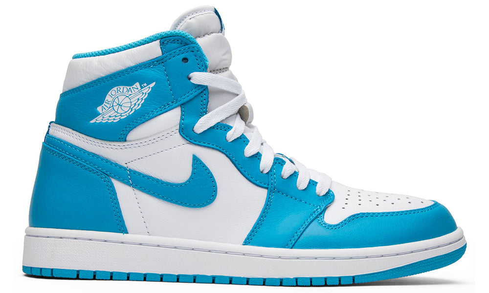 Air Jordan 1 Retro High OG 'UNC'