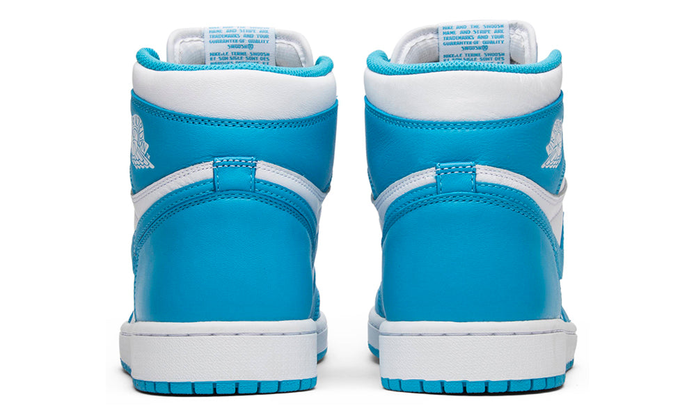 Air Jordan 1 Retro High OG 'UNC'
