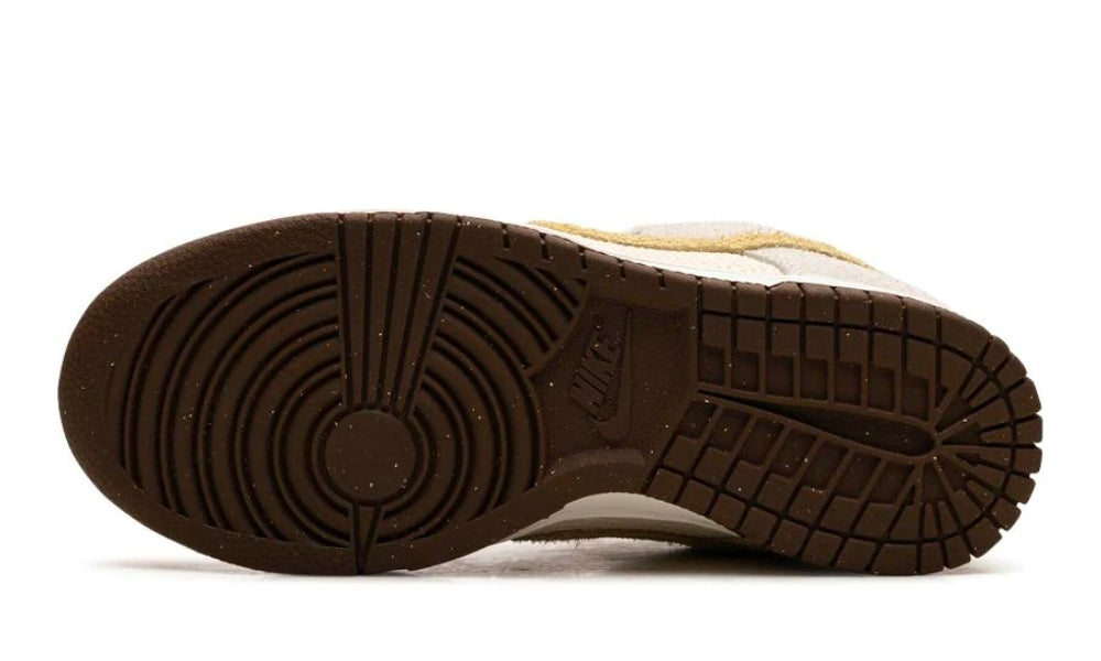 Nike Dunk Low "Coconut Milk"