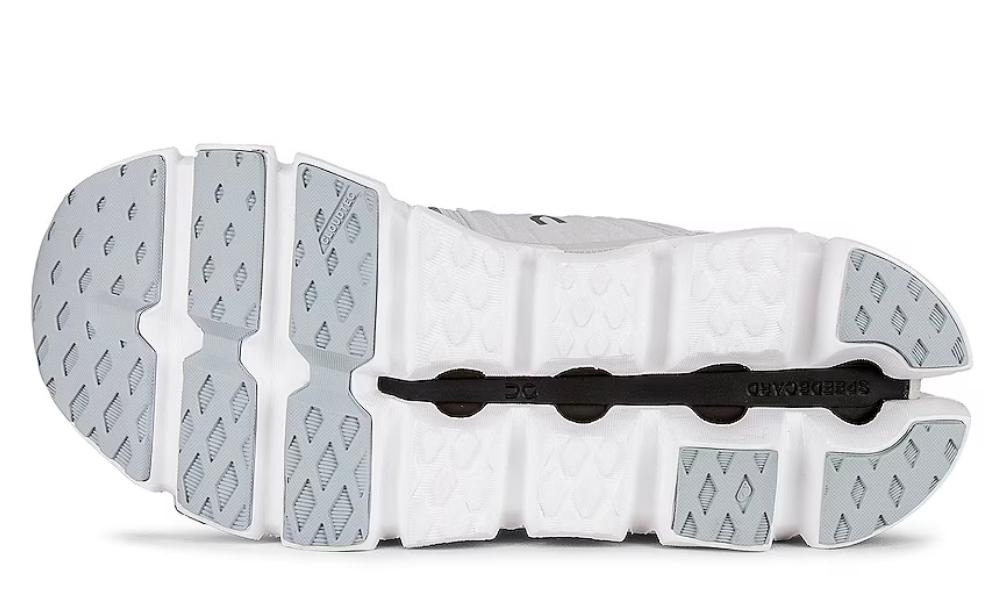 On  Cloudswift 3 'White Frost'