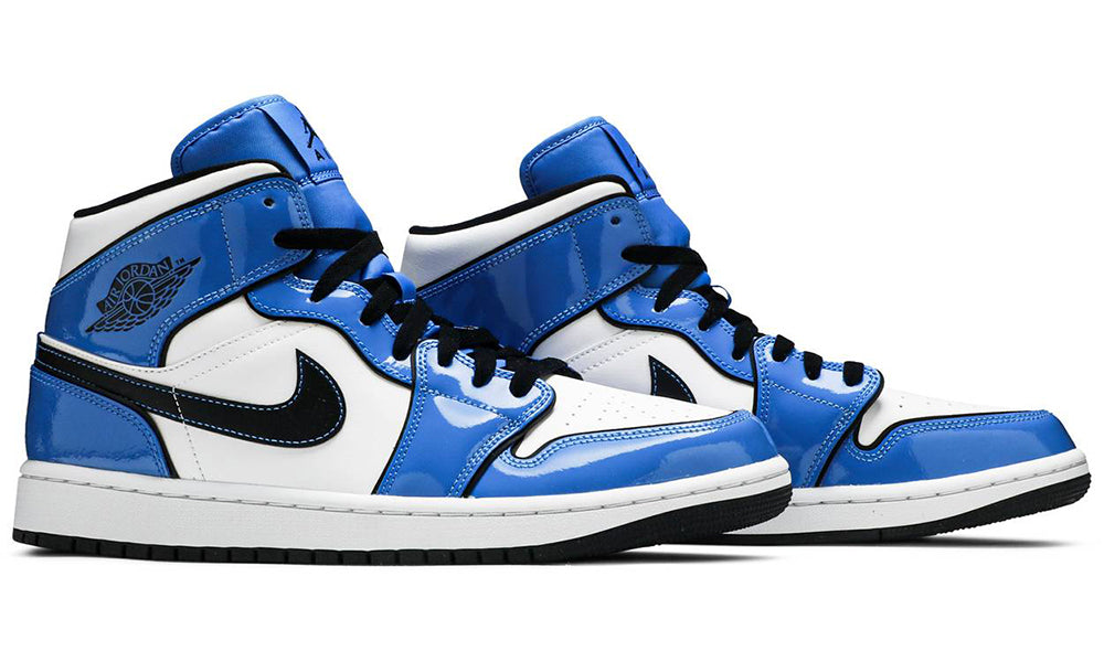Air Jordan 1 Mid SE 'Signal Blue'