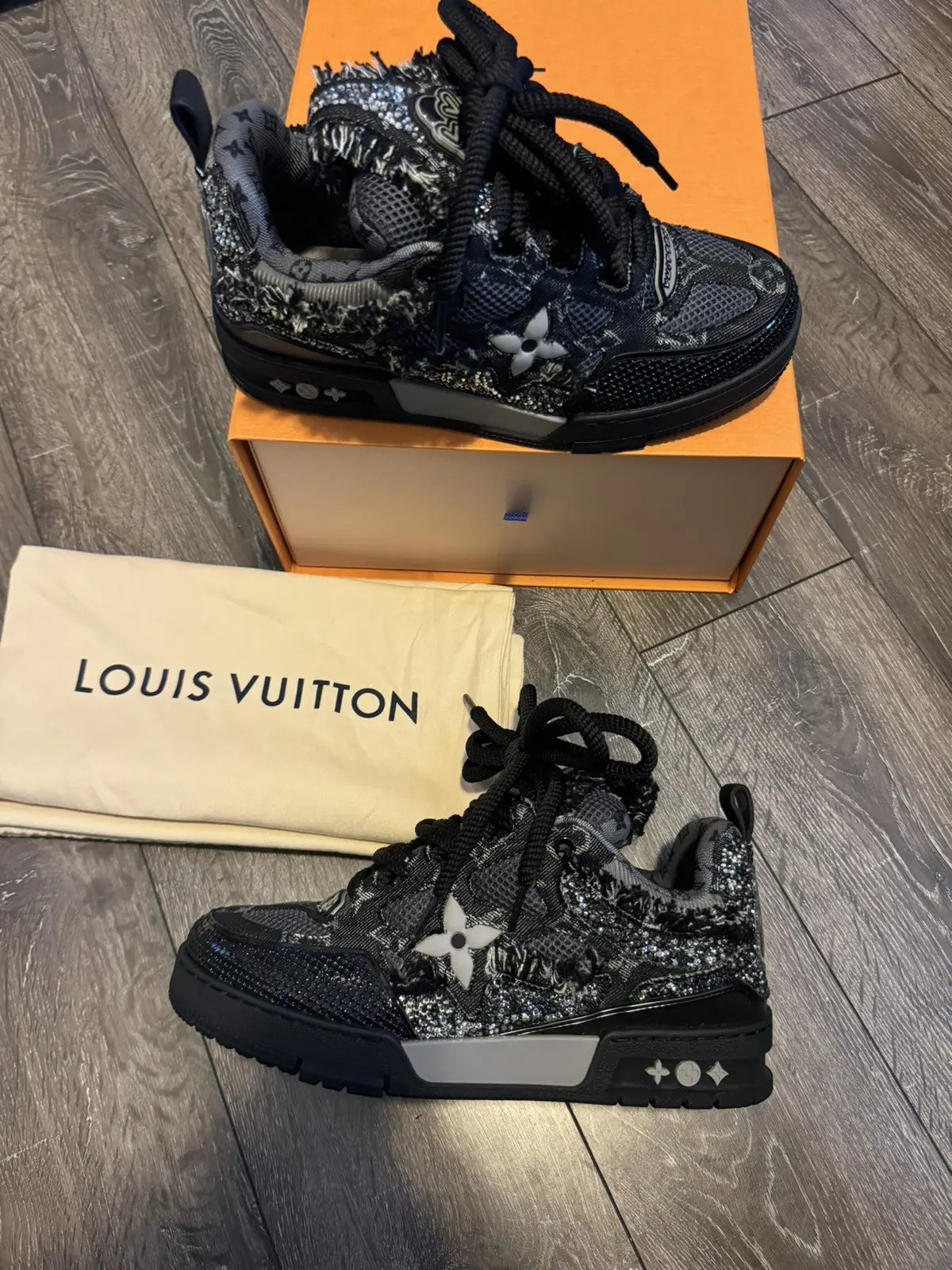 Louis Vuitton Skate Crystal – Black Edition