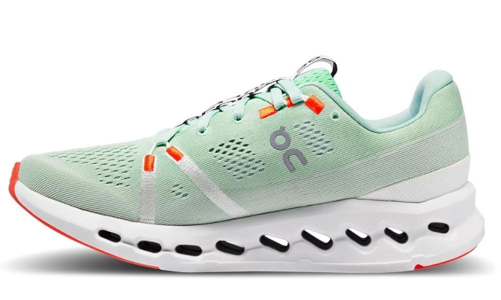 On  Cloudsurfer 'Creek White'