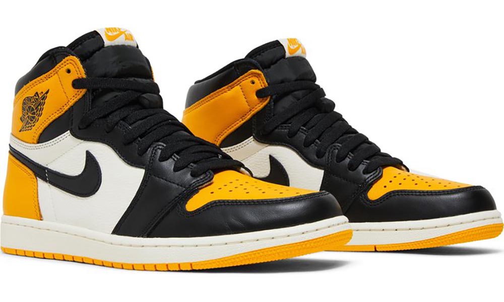 Air Jordan 1 Retro High OG 'Yellow Toe'
