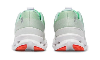 On  Cloudsurfer 'Creek White'