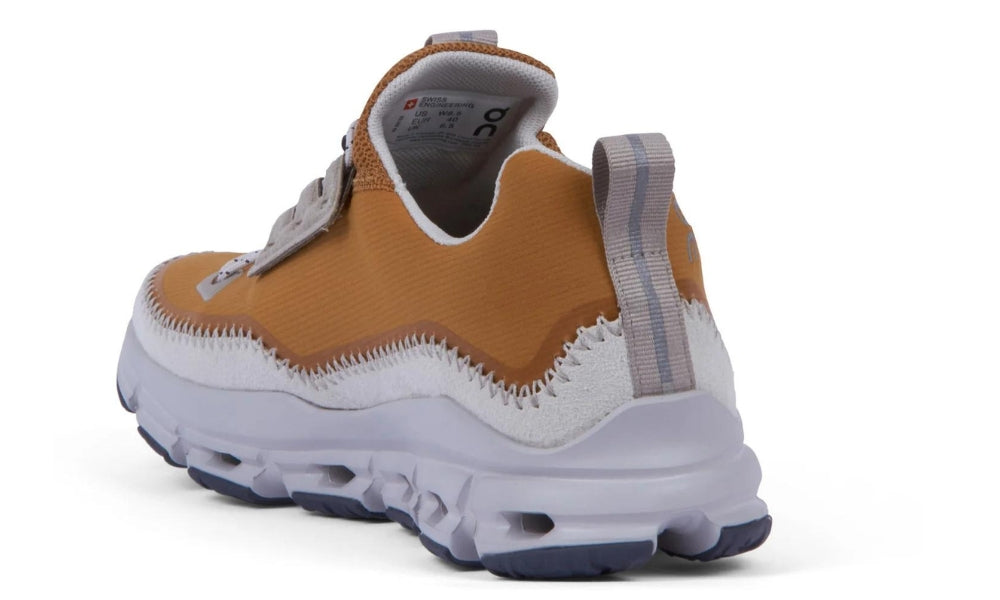 On Cloudaway CN 'Almond Glacier '