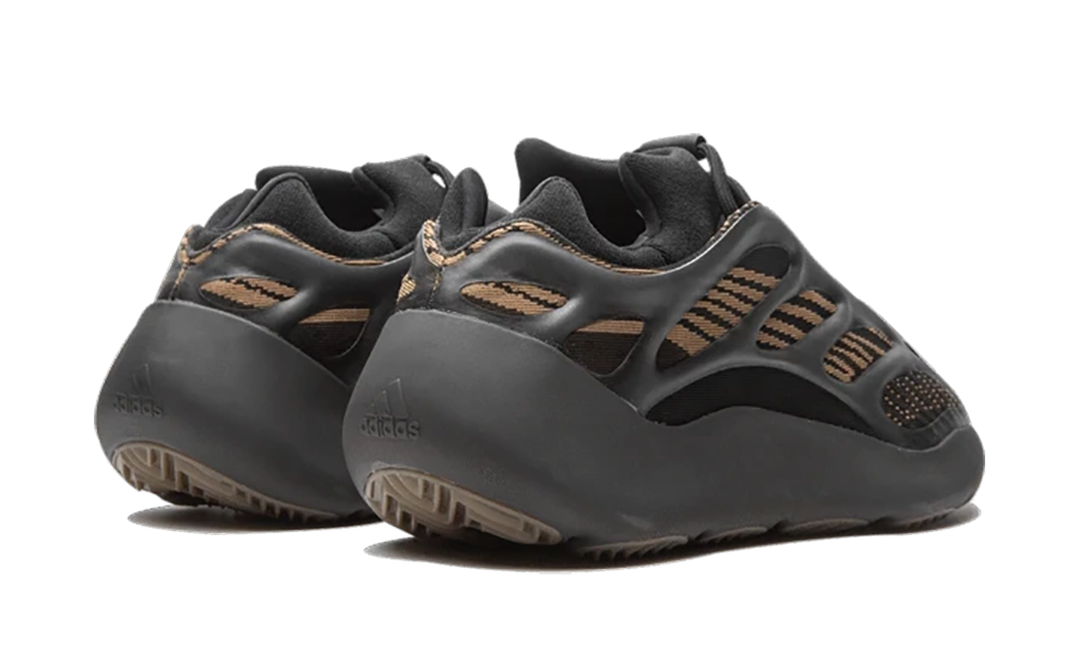 Adidas Yeezy 700 V3 ''Clay Brown''