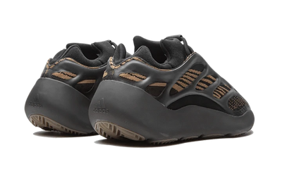 Adidas Yeezy 700 V3 ''Clay Brown''